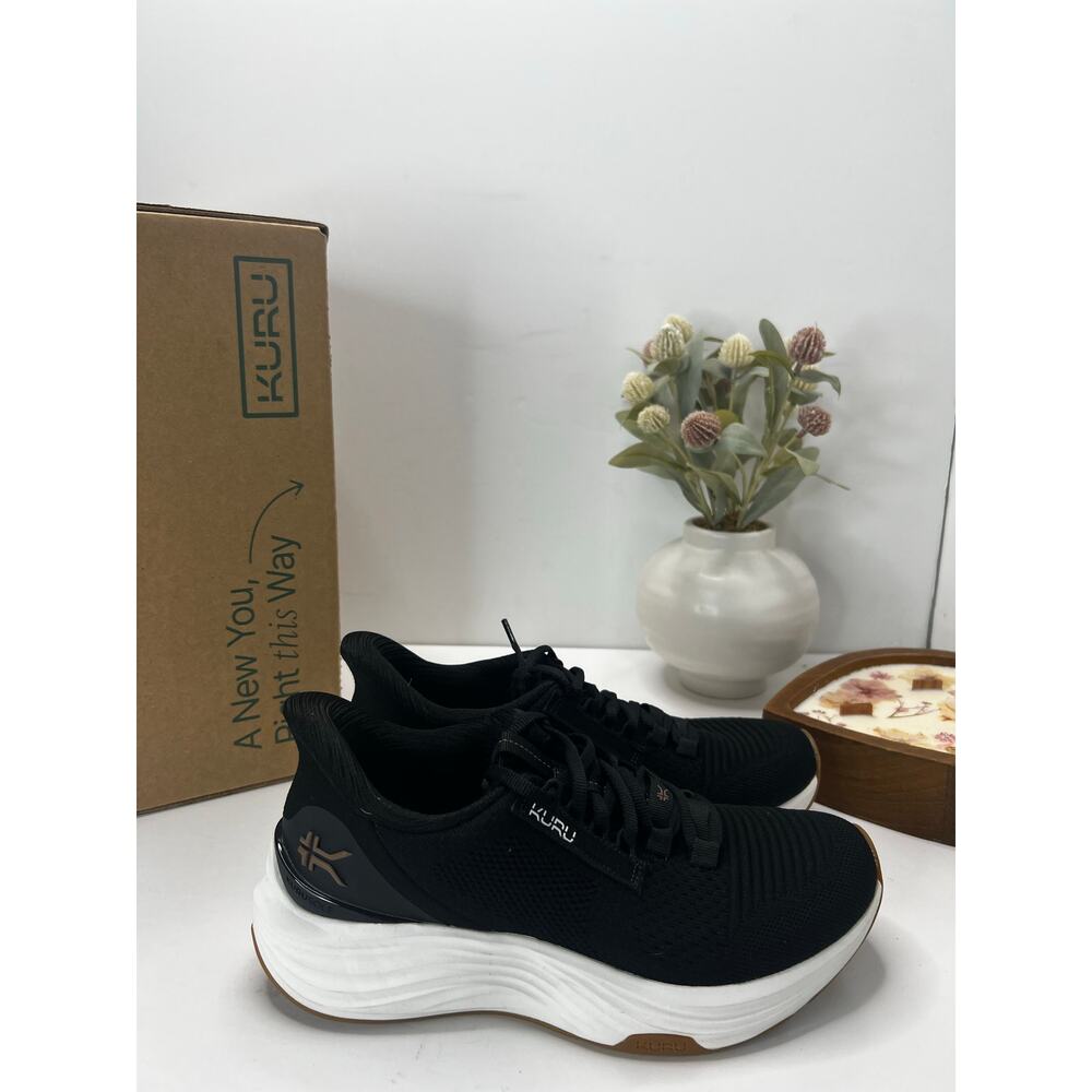 Kuru Atom 2 Walking Comfort Sneaker Jet Black/White Women 6.5 Medium Tried On